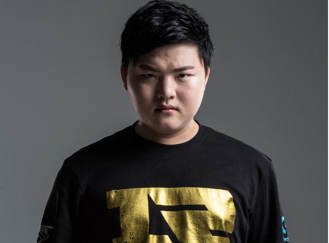 【前瞻】CSGO BLAST Premier春季赛小组赛，Vitality vs EG